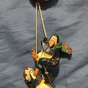 Vintage Boyds Carvers Choice Ornament ~ Arlene & Arluk…Pulling Together